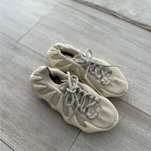 Yeezy 450 Cloud White